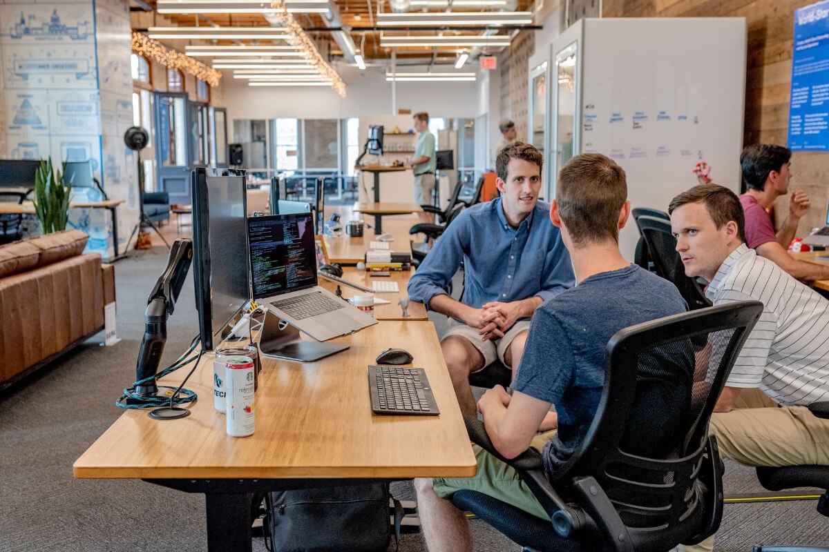 Amy Schumer at a fundraiser in New York City in 2019 Amy Schumer Wore Her "Fanciest Dress" To Get The COVID-19 Vaccine Shot.